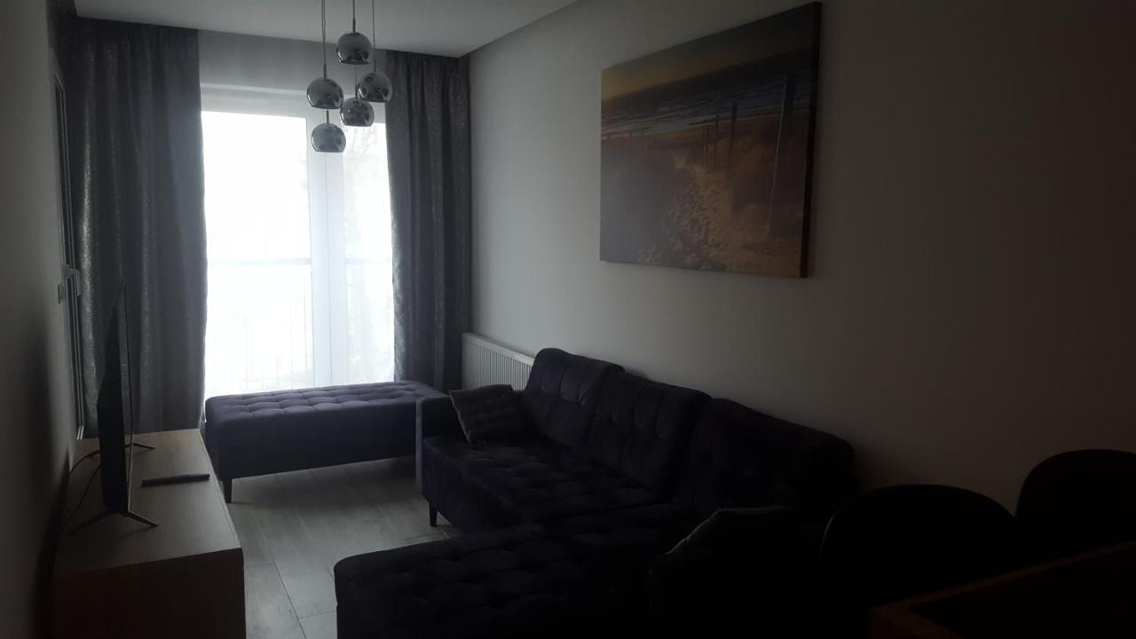 Apartament Skarbowa 2 & Parking Leszno  Eksteriør billede