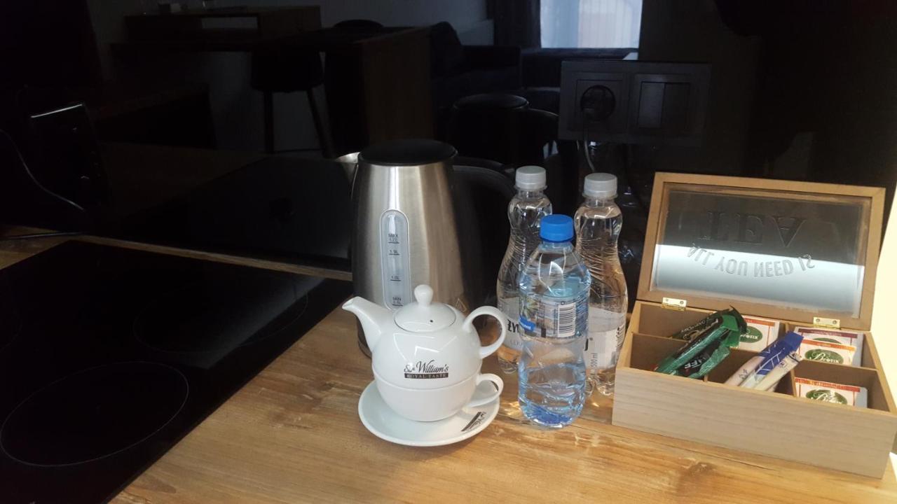 Apartament Skarbowa 2 & Parking Leszno  Eksteriør billede